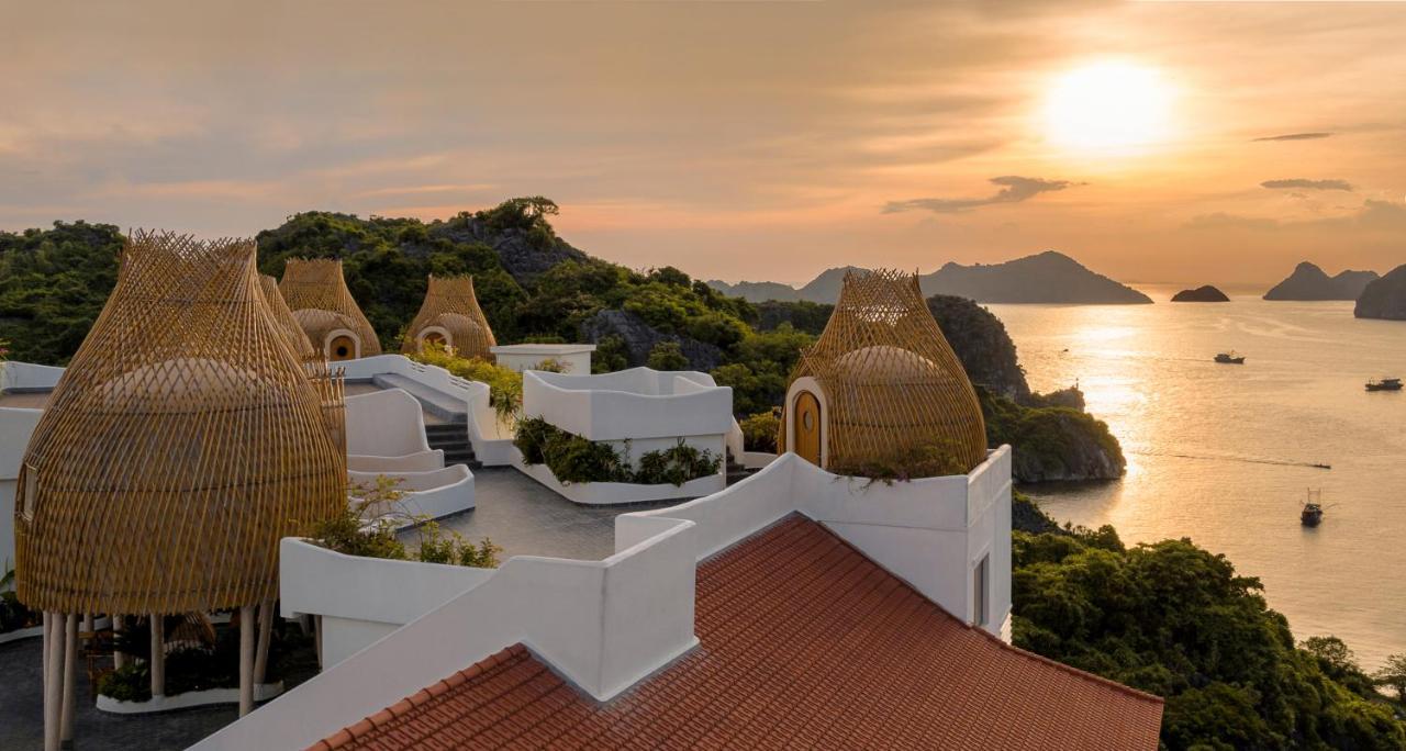 Hotel Perle D'Orient Cat Ba - Mgallery Chan Chau Экстерьер фото View from the hotel