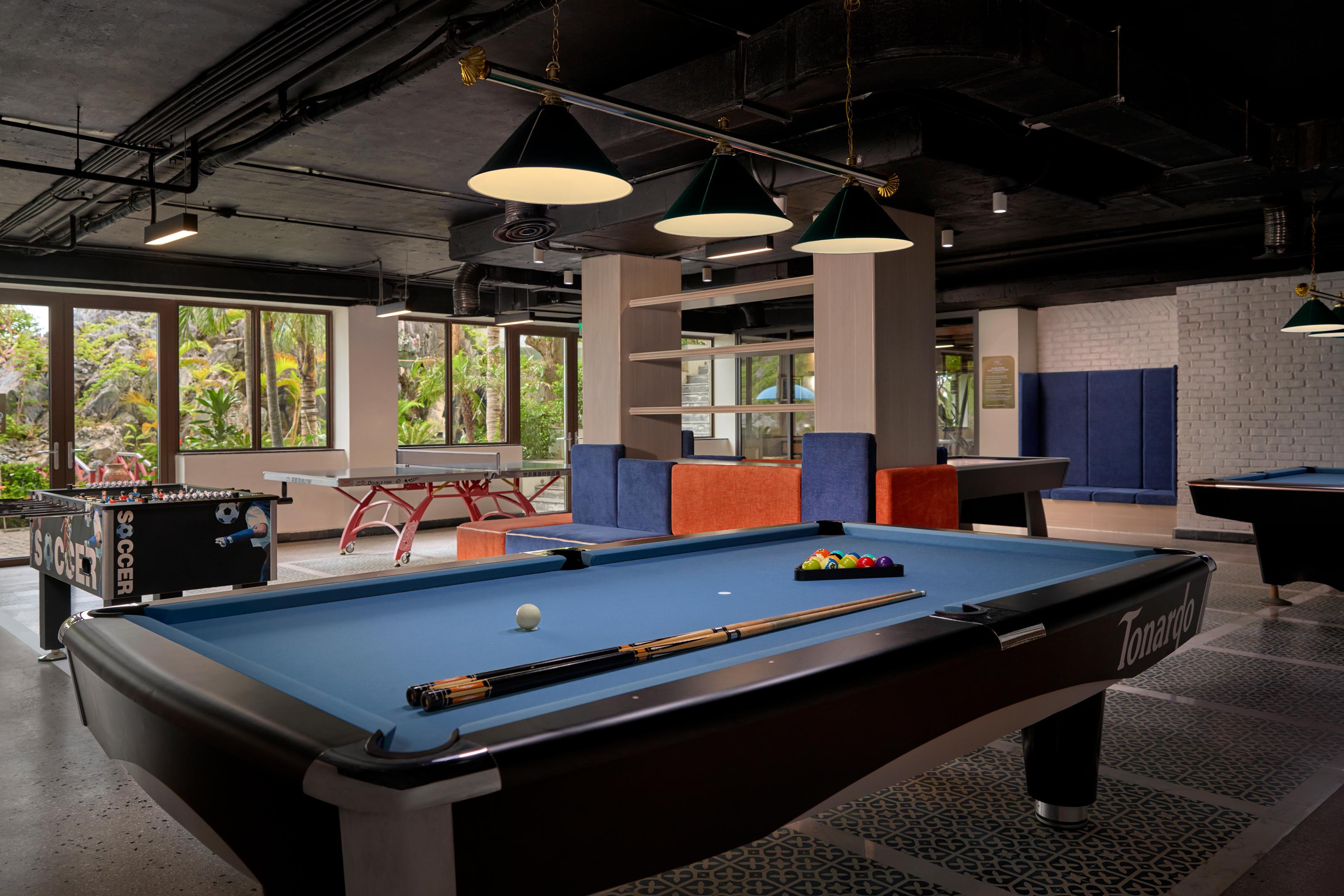 Hotel Perle D'Orient Cat Ba - Mgallery Chan Chau Экстерьер фото The game room