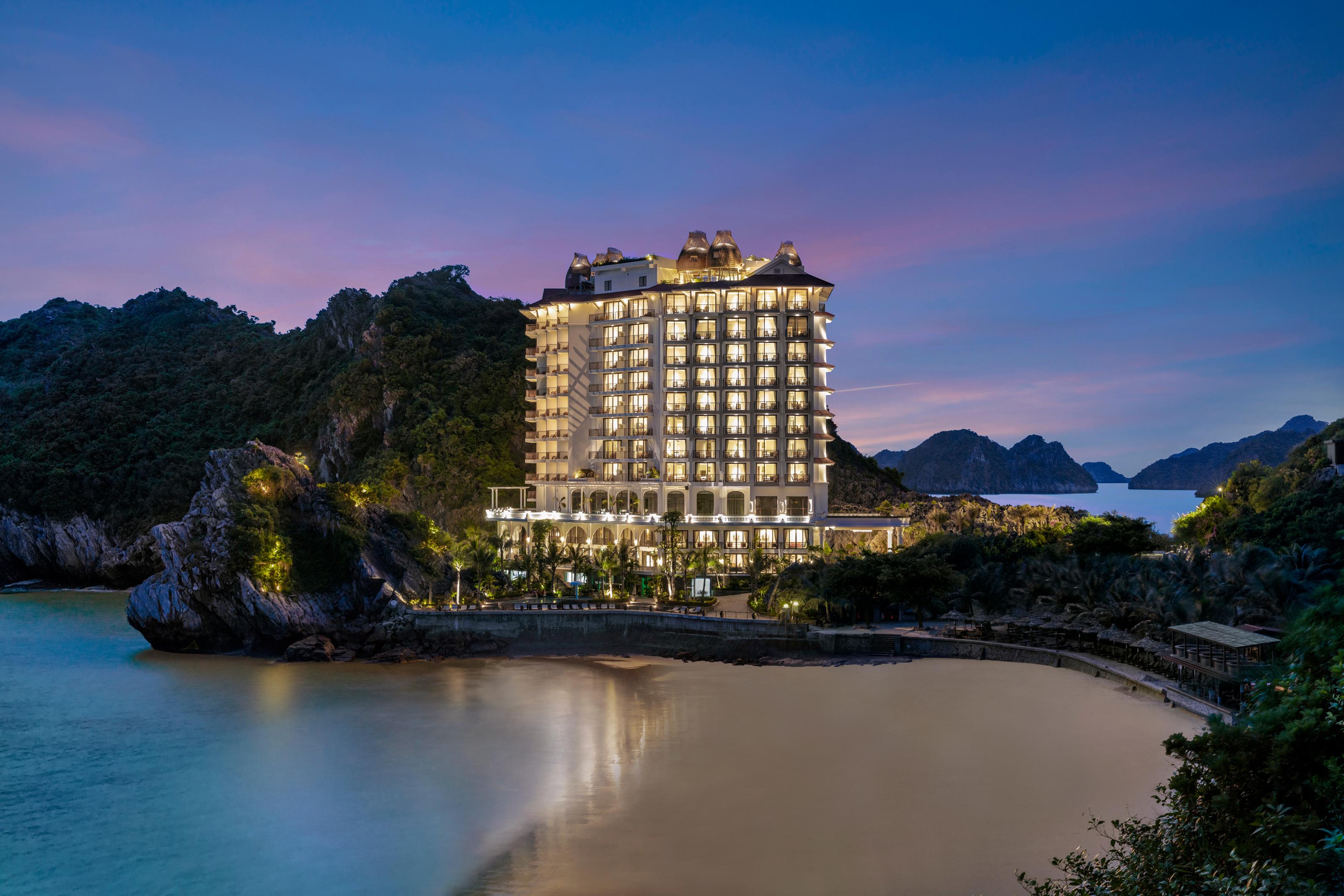 Hotel Perle D'Orient Cat Ba - Mgallery Chan Chau Экстерьер фото Vinpearl Hotel Nha Trang
