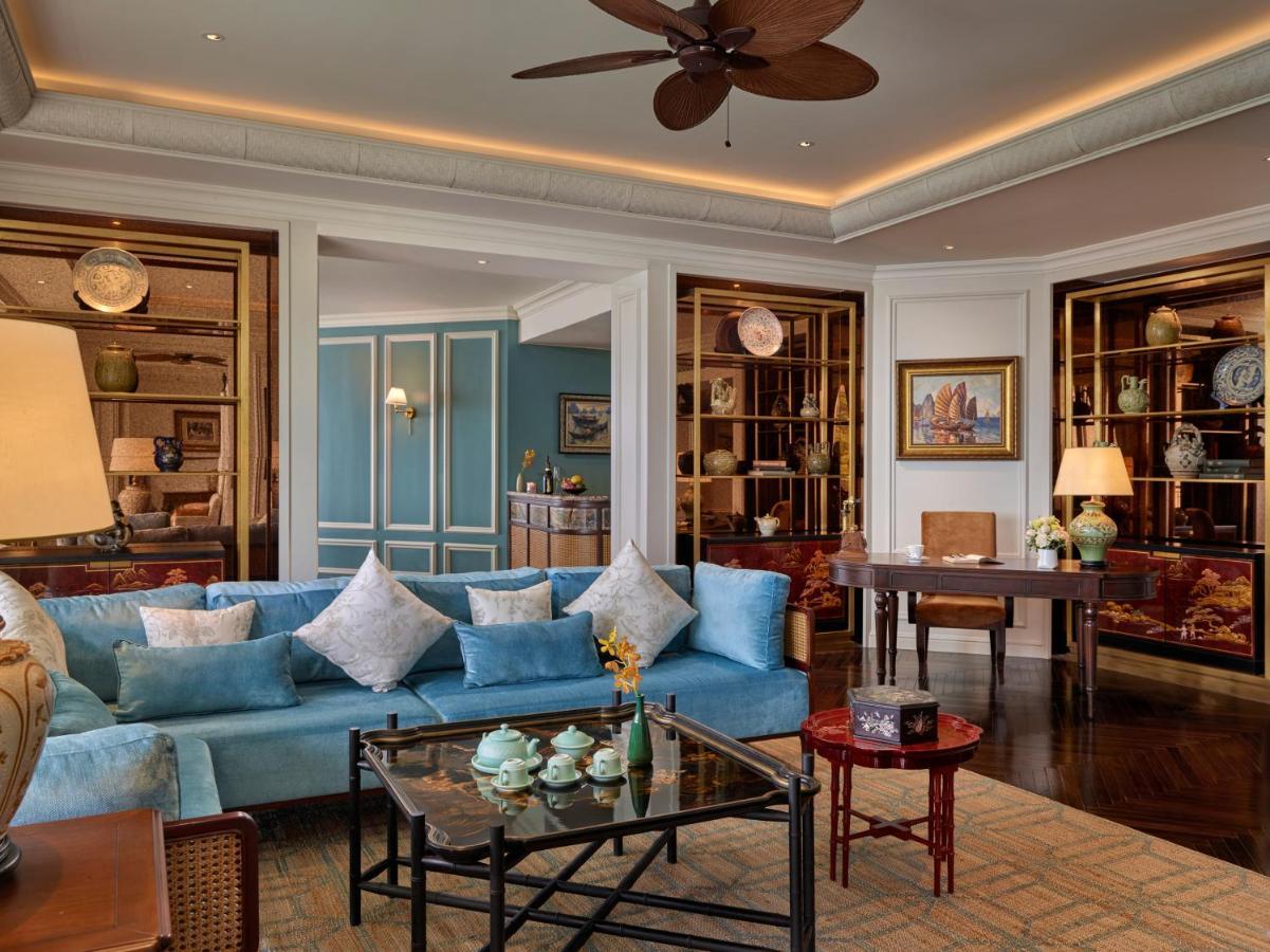 Hotel Perle D'Orient Cat Ba - Mgallery Chan Chau Экстерьер фото The living room of a suite at the Mandarin Oriental, Bangkok