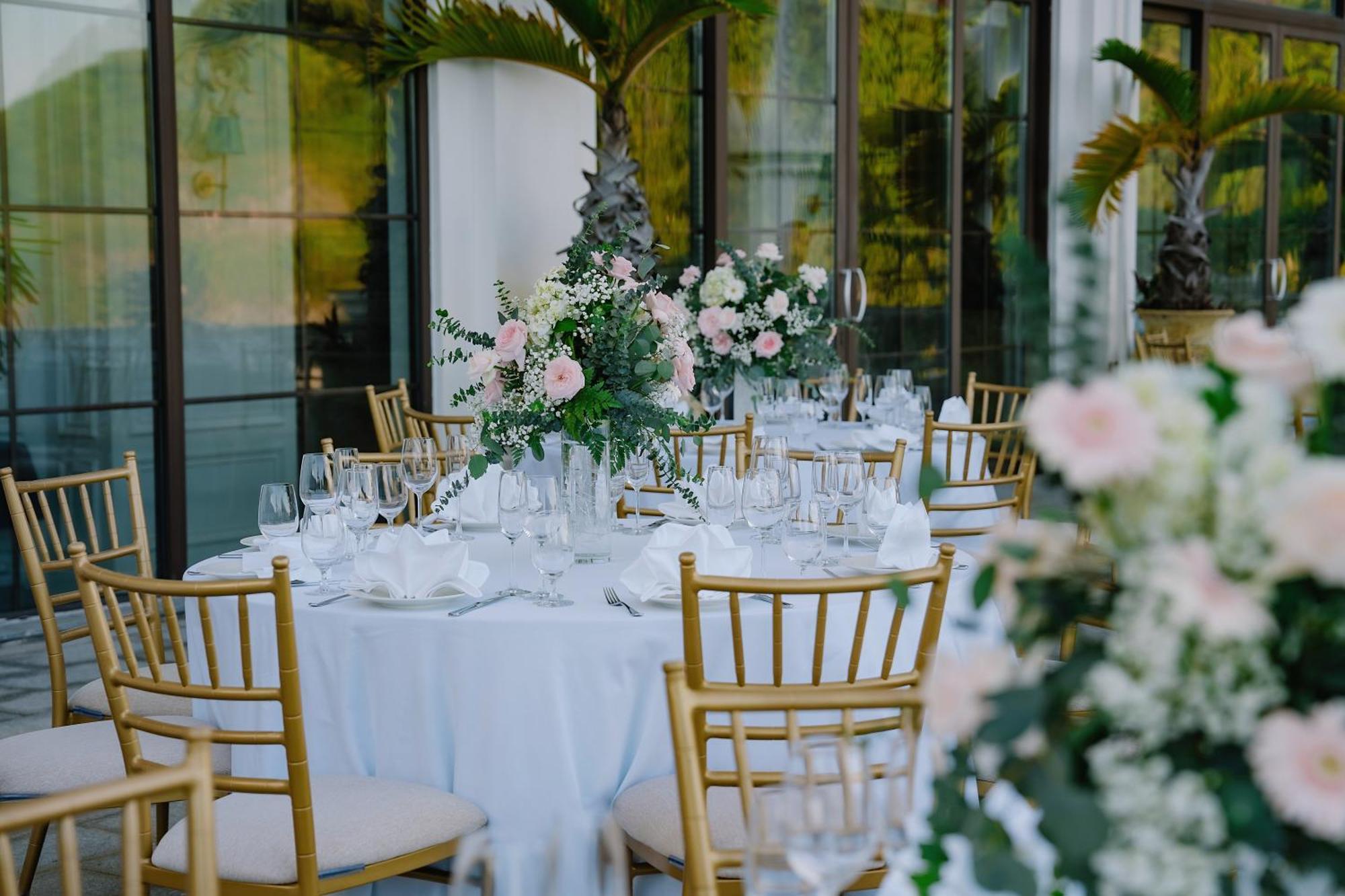 Hotel Perle D'Orient Cat Ba - Mgallery Chan Chau Экстерьер фото The Terrace at The Ivy